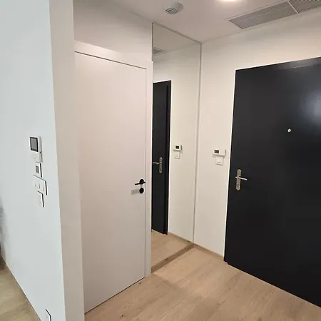 Apartamento 3 Rooms, Loggia, Parking, Wifi