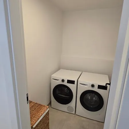 3 Rooms, Loggia, Parking, Wifi Apartamento