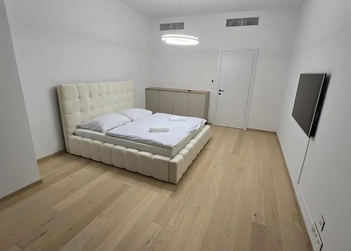 3 Rooms, Loggia, Parking, Wifi