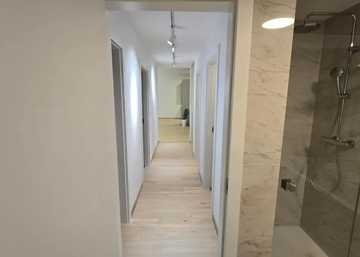 3 Rooms, Loggia, Parking, Wifi Apartment Bratislava